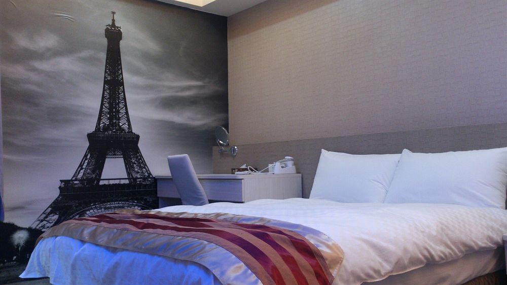 Shun-Yi Business Hotel นครเจียอี้ ภายนอก รูปภาพ