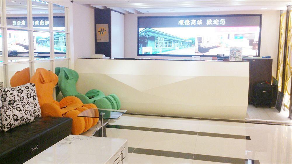 Shun-Yi Business Hotel นครเจียอี้ ภายนอก รูปภาพ