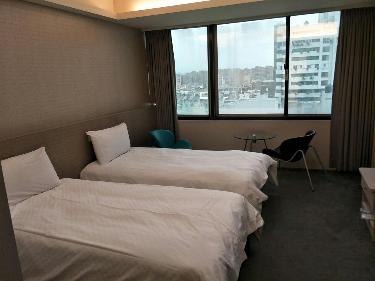 Shun-Yi Business Hotel นครเจียอี้ ภายนอก รูปภาพ